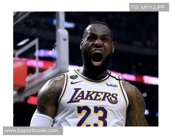 詹姆斯状态回暖引发热议预测他本赛季的精彩数据表现