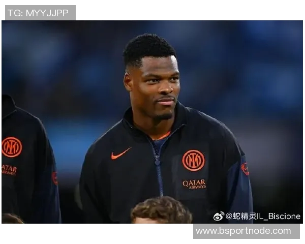 邓弗里斯脚踝伤情恢复不理想确定缺席米兰德比战